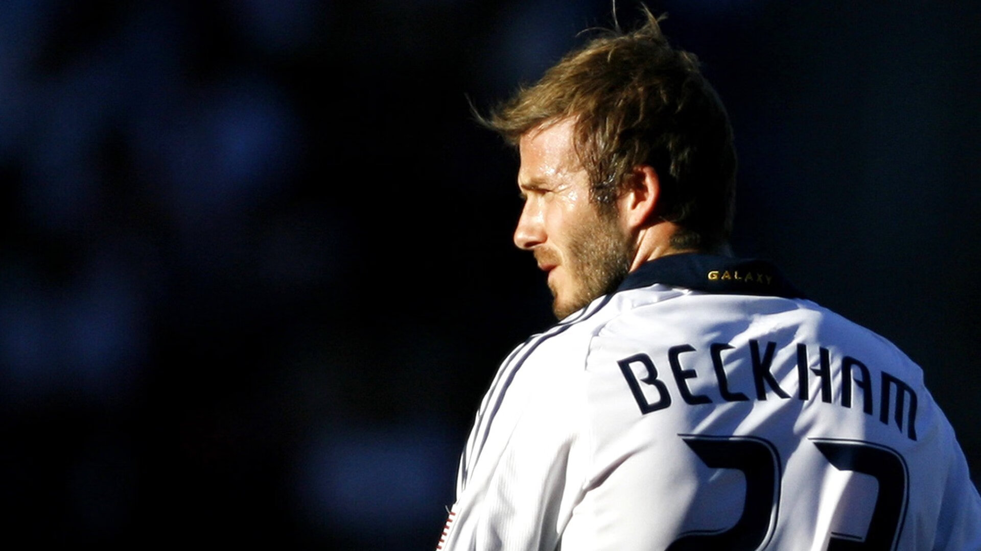 环境保护：赛事使用绿色环保材料引领新风尚，绿色环保齐参与